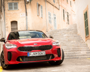 Kia Stinger Red Static (11)
